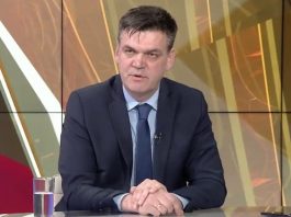 UDAR NA ČOVIĆEVU DOMINACIJU: Hrvatska petorka šalje diplomatu u trku za Predsjedništvo BiH – Ilija Cvitanović postavio ultimatum (VIDEO) - featured image