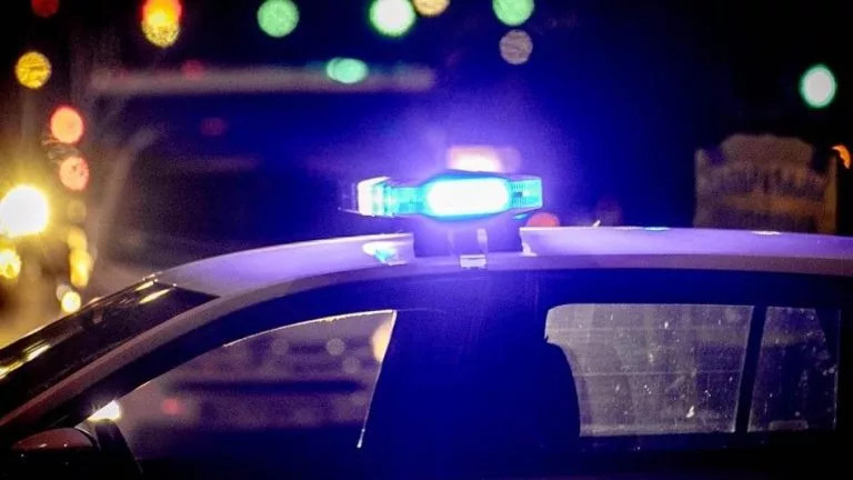 TRAGEDIJA U MOSTARU: Radnik pao s krova i poginuo na licu mjesta - featured image TRAGEDIJA U MOSTARU: Radnik pao s krova i poginuo na licu mjesta - featured image