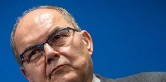 NIJEMCI OTKRILI SVE: Christian Schmidt priznao je, razlog ostavke je… NIJEMCI OTKRILI SVE: Christian Schmidt priznao je, razlog ostavke je… - featured image