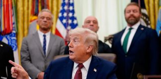Rečenica koju je Trump izgovorio Putinu mijenja sve! - featured image