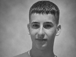 Da srce pukne od tuge: Za vikend je u njemu trebao na maturalnu, umjesto toga u novom odijelu bit će pokopan - featured image