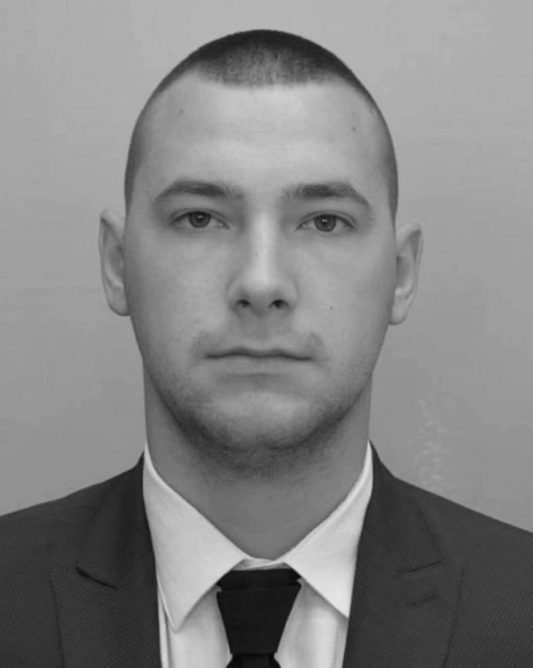 Ovo je mladi policajac koji je poginuo u teškoj saobraćajnoj nesreći: Kolege se opraštaju od Nemanje - featured image