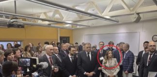 KONZULICA BiH U ČIKAGU TRČKARALA UZ DODIKA: Zanijela se i zaboravila da predstavlja BiH, a ne entitet RS - featured image