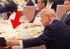DA LI JE OVO MOGUĆE: Bizaran trenutak u Pekingu, Xi Jinping ustao od stola, Trump “iskoristio priliku” DA LI JE OVO MOGUĆE: Bizaran trenutak u Pekingu, Xi Jinping ustao od stola, Trump “iskoristio priliku” - featured image
