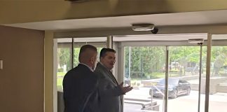 PROCURIO SNIMAK! Nenad Stevandić potpuno izgubio kontrolu u holu NSRS! (VIDEO) PROCURIO SNIMAK! Nenad Stevandić potpuno izgubio kontrolu u holu NSRS! (VIDEO) - featured image