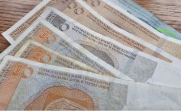 Lijepe vijesti: Kantonalna Vlada odobrila sredstva. Evo koja djeca će imati pravo na finansijsku podršku do šeste godine Lijepe vijesti: Kantonalna Vlada odobrila sredstva. Evo koja djeca će imati pravo na finansijsku podršku do šeste godine - featured image
