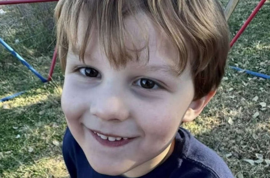 TRAGEDIJA KOJA JE POTRESLA JAVNOST: Četverogodišnji dječak s autizmom pronađen mrtav - featured image TRAGEDIJA KOJA JE POTRESLA JAVNOST: Četverogodišnji dječak s autizmom pronađen mrtav - featured image