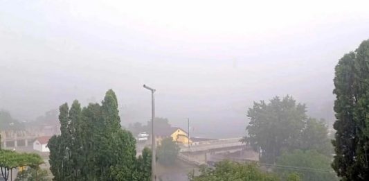 POTOP U BH. GRADU: Ulice završile pod vodom nakon snažnog nevremena (VIDEO) POTOP U BH. GRADU: Ulice završile pod vodom nakon snažnog nevremena (VIDEO) - featured image