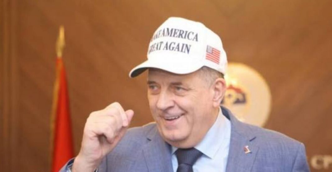 Milorad Dodik pisao Donaldu Trampu: Tek da vidite šta je sve napisao – “Gospodine predsjedniče” - featured image Milorad Dodik pisao Donaldu Trampu: Tek da vidite šta je sve napisao – “Gospodine predsjedniče” - featured image