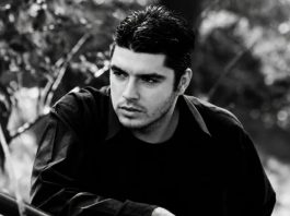 Srbijanski pisac Stefan Simić: “Muka mi je od podjela. Da danas mogu da biram gdje bih bio, bio bih u Srebrenici…” - featured image
