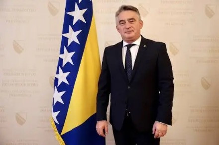 Željko Komšić iz upozorio na opasnost koja i dalje prijeti BiH - featured image Željko Komšić iz upozorio na opasnost koja i dalje prijeti BiH - featured image