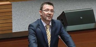 BURNO U HRVATSKOM SABORU: “Rezolucija će pomoći određenom dijelu bošnjačkih stranaka da mobiliziraju svoje glasače…” BURNO U HRVATSKOM SABORU: “Rezolucija će pomoći određenom dijelu bošnjačkih stranaka da mobiliziraju svoje glasače…” - featured image