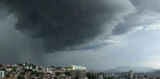 Najavljene superćelijske oluje, ovi dijelovi BiH su na udaru Najavljene superćelijske oluje, ovi dijelovi BiH su na udaru - featured image