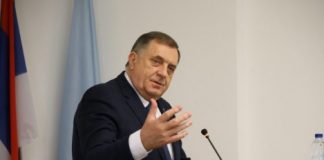 DA LI JE OVO NORMALNO: Dodik pozvao sve Srbe iz regiona da dođu u ovaj grad… DA LI JE OVO NORMALNO: Dodik pozvao sve Srbe iz regiona da dođu u ovaj grad… - featured image