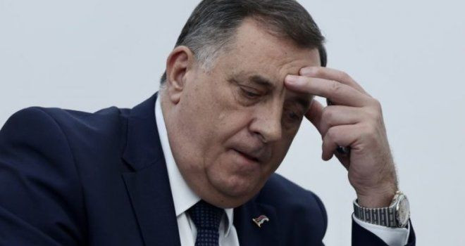 DODIK OPET PODIVLJAO: “Nikada se neće desiti rješenja koja hoće da nametnu!” - featured image DODIK OPET PODIVLJAO: “Nikada se neće desiti rješenja koja hoće da nametnu!” - featured image