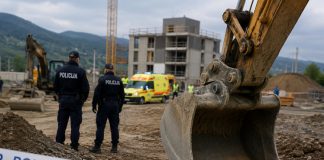 Tragedija u Sloveniji: Radnik iz BiH poginuo nakon pada iz kašike bagera - featured image