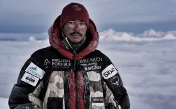 DRAMA NA PLANINI: Nestao slavni alpinista s još devet članova ekspedicije, zatrpala ih lavina DRAMA NA PLANINI: Nestao slavni alpinista s još devet članova ekspedicije, zatrpala ih lavina - featured image