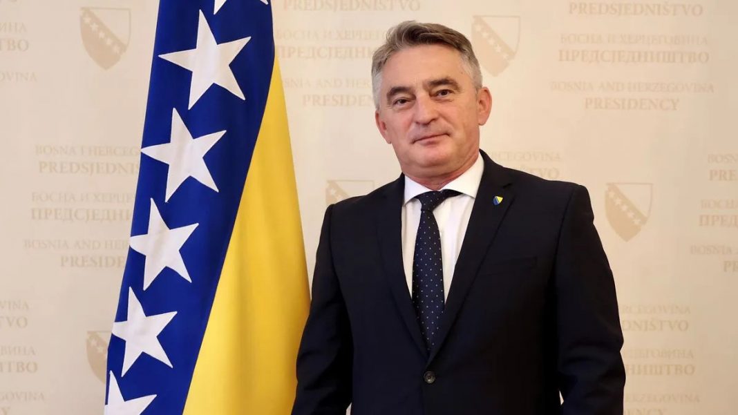 Komšić čestitao Zmajevima: Probudili ste ponos i pokazali da BiH ima srce koje ne odustaje - featured image Komšić čestitao Zmajevima: Probudili ste ponos i pokazali da BiH ima srce koje ne odustaje - featured image