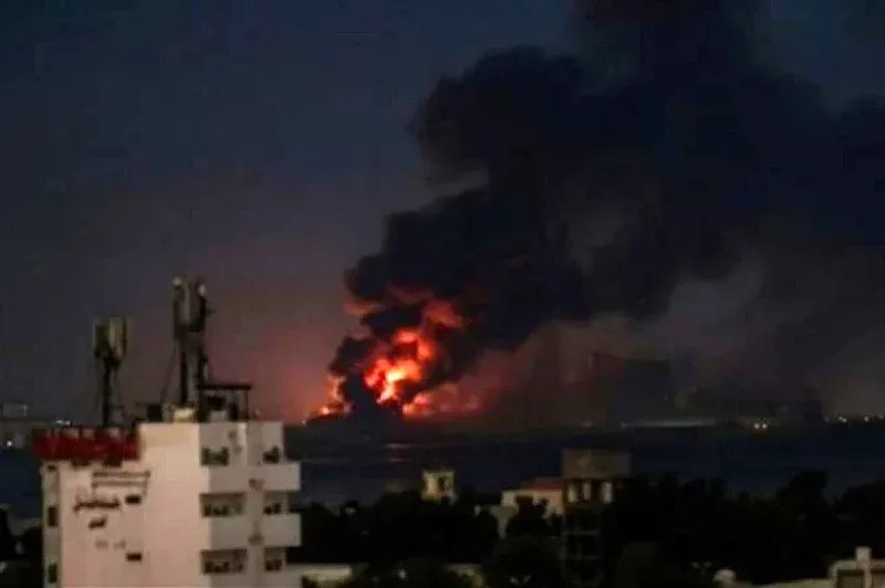 Saudijska Arabija žestoko napala ovu zemlju, Raketirana provincija na zapadu… - featured image Saudijska Arabija žestoko napala ovu zemlju, Raketirana provincija na zapadu… - featured image