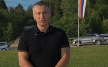 Nešić o zastavi Fiorentine: “Kako biste nas dočekali u Sarajevu sa zastavom Crvene zvezde?” Nešić o zastavi Fiorentine: “Kako biste nas dočekali u Sarajevu sa zastavom Crvene zvezde?” - featured image