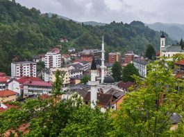 BURSAĆ PODIGAO BURU: Vrijeme je da se preispita status Srebrenice u RS - featured image