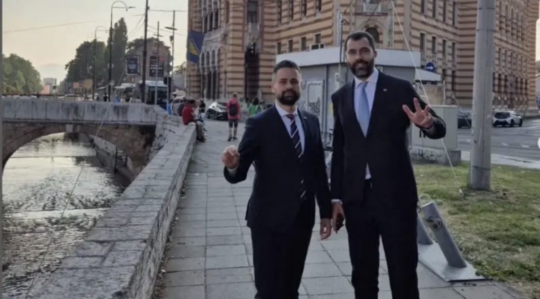Amidžić krenuo Dodikovim stopama: “Lakše bi se živjelo kad bi se Republika Srpska i FBiH razdvojili” - featured image Amidžić krenuo Dodikovim stopama: “Lakše bi se živjelo kad bi se Republika Srpska i FBiH razdvojili” - featured image