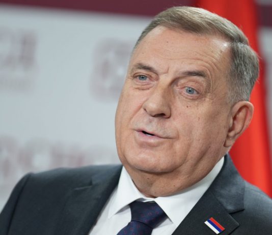 NOVOSTI IZ AMERIKE! Američki sud donio odluku u slučaju Milorad Dodik - featured image