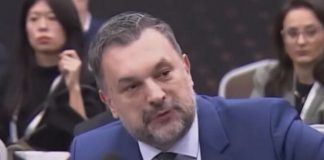 KONAKOVIĆ OŠTRO ODGOVORIO HRVATSKOM MINISTRU: “”Nema novih izbornih jedinica u Bosni i Hercegovini, u našoj zemlji je vrijeme za…” KONAKOVIĆ OŠTRO ODGOVORIO HRVATSKOM MINISTRU: “”Nema novih izbornih jedinica u Bosni i Hercegovini, u našoj zemlji je vrijeme za…” - featured image