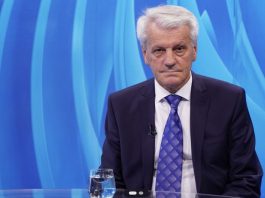 Išerić poručio vlastima RS-a: Dalje ruke od Memorijalnog centra Srebrenica Išerić poručio vlastima RS-a: Dalje ruke od Memorijalnog centra Srebrenica - featured image