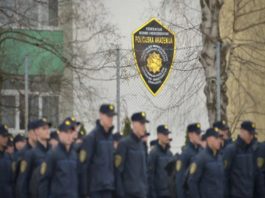 BEZ MILOSTI ZA PROVOKATORE: Kadet MUP-a HNK koji je veličao zločinca Mladića otjeran s policijske Akademije u Sarajevu BEZ MILOSTI ZA PROVOKATORE: Kadet MUP-a HNK koji je veličao zločinca Mladića otjeran s policijske Akademije u Sarajevu - featured image