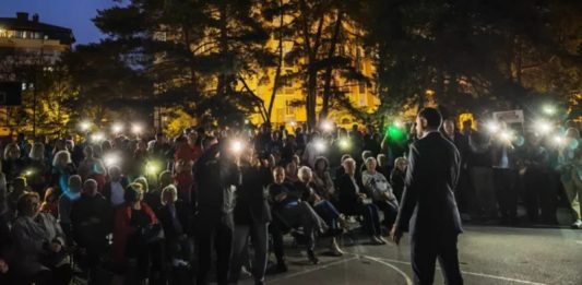 KAKAV HLADAN TUŠ ZA DODIKA JUNIORA: Potez Draška Stanivukovića se prepričava nakon skupa u Novoj Varoši - featured image