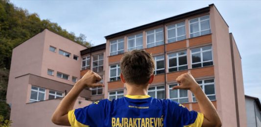Škola u Srebrenici dres reprezentacije BiH proglasila “uvredljivim” - featured image
