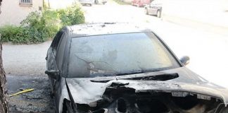 Požar u Tesliću: Bošnjačkom odborniku izgorjeli auto i garaža, ranije se suprotstavio Dodikovom priznanju - featured image