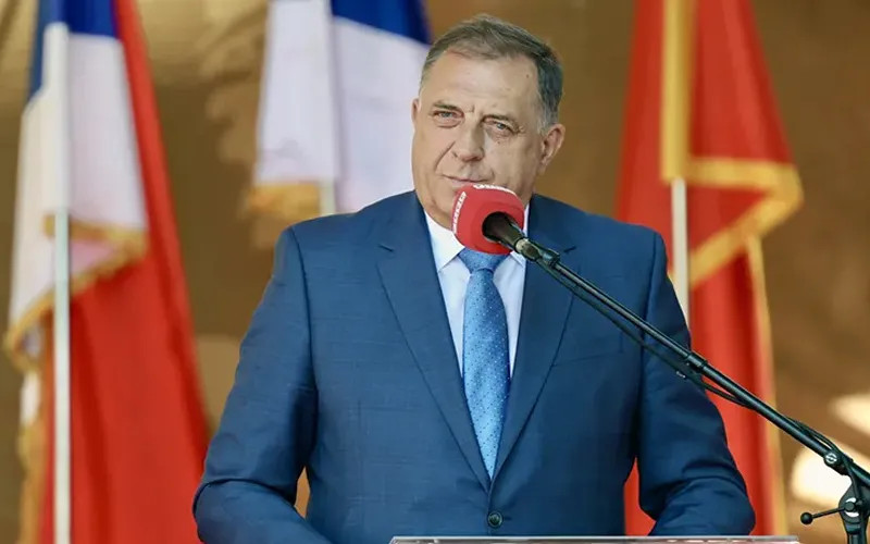 Dodik ponovo sije podjele: “Suživot s muslimanima historijska podvala srpskom narodu. Nama nema života u BiH” - featured image Dodik ponovo sije podjele: “Suživot s muslimanima historijska podvala srpskom narodu. Nama nema života u BiH” - featured image