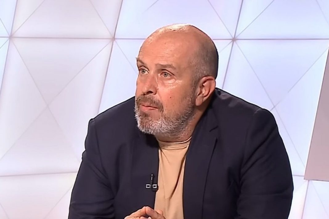Rumun upozorio svoje: Rumun upozorio svoje: