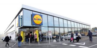 Oglas firme iz Njemačke privukao pažnju: Hiljade ljudi želi posao u Lidlu, dok drugima fali radnika - featured image