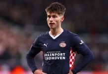 Trener PSV-a danas je priredio još jedno poniženje Esmiru Bajraktareviću, ali i navijačima svog kluba Trener PSV-a danas je priredio još jedno poniženje Esmiru Bajraktareviću, ali i navijačima svog kluba - featured image
