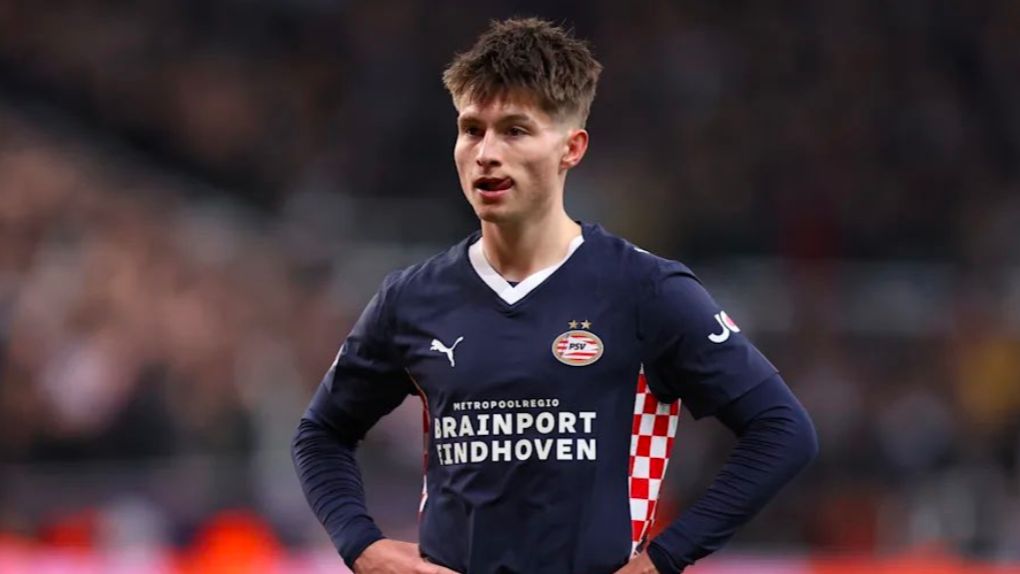 Trener PSV-a danas je priredio još jedno poniženje Esmiru Bajraktareviću, ali i navijačima svog kluba - featured image Trener PSV-a danas je priredio još jedno poniženje Esmiru Bajraktareviću, ali i navijačima svog kluba - featured image