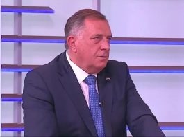 DODIKOVA PORUKA KOJU STUDENTI NEĆE ZABORAVITI: “Evo, probali ste, niste uspjeli, neće vas narod, doviđenja, prijatno” DODIKOVA PORUKA KOJU STUDENTI NEĆE ZABORAVITI: “Evo, probali ste, niste uspjeli, neće vas narod, doviđenja, prijatno” - featured image