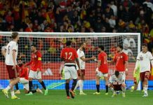 “Ko ne skače, taj je musliman”: FIFA žestoko kaznila Špance zbog uvreda navijača “Ko ne skače, taj je musliman”: FIFA žestoko kaznila Špance zbog uvreda navijača - featured image