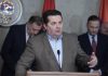 SKANDALOZNE UVREDE NENADA STEVANDIĆA: Konakoviću poručio da će proći kao “El-Mudžahedin”, Dodik se smijao…(VIDEO) SKANDALOZNE UVREDE NENADA STEVANDIĆA: Konakoviću poručio da će proći kao “El-Mudžahedin”, Dodik se smijao…(VIDEO) - featured image