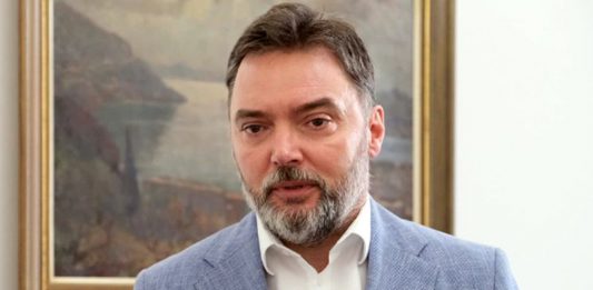 Košarac o izborima: Dva naprema jedan u Predsjedništvu za Sarajevo znači kraj BiH Košarac o izborima: Dva naprema jedan u Predsjedništvu za Sarajevo znači kraj BiH - featured image