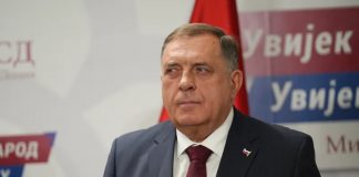 KO ĆE HAPSITI DODIKA? Otkriveno šta se sprema ako novi entitetski Ustav sruši ustavni poredak Bosne i Hercegovine! KO ĆE HAPSITI DODIKA? Otkriveno šta se sprema ako novi entitetski Ustav sruši ustavni poredak Bosne i Hercegovine! - featured image