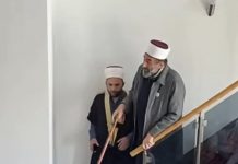 Incident na džumi u Beogradu: Bivši muftija Jusufspahić nije dao lokalnom imamu da održi hutbu - featured image