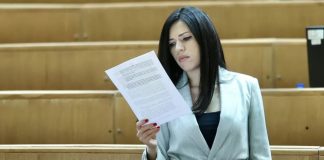Sanja Vulić ponovo u centru pažnje: Spornom izjavom o Republici Srpskoj podigla prašinu Sanja Vulić ponovo u centru pažnje: Spornom izjavom o Republici Srpskoj podigla prašinu - featured image