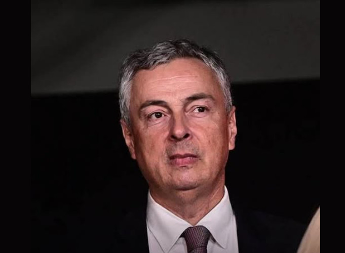 Isplivalo ime prvog favorita za budućeg premijera Srbije, evo ko je on - featured image Isplivalo ime prvog favorita za budućeg premijera Srbije, evo ko je on - featured image