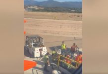 Snimila šta se dešava ispod aviona prije leta: “Želim da znam zašto je ovo dozvoljeno?” Snimila šta se dešava ispod aviona prije leta: "Želim da znam zašto je ovo dozvoljeno?" - featured image
