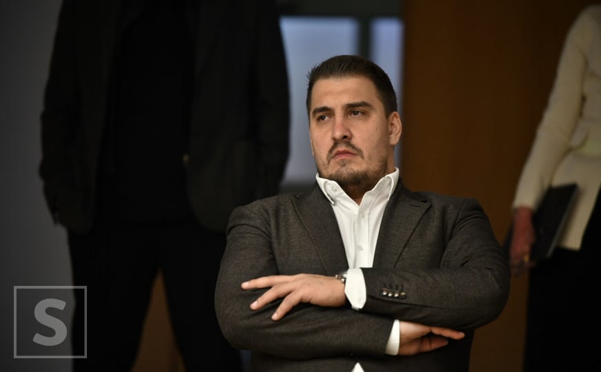 Zahiragić žestoko poručio građaninu Dodiku: Zahiragić žestoko poručio građaninu Dodiku: