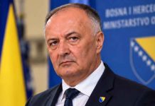 HELEZ KRITIZIRAO VISOKA PRIMANJA POLITIČARA I ODBACIO ODGOVORNOST - featured image
