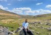 Zbog Salahove fotografije nastala prava pomama: Turisti čekaju u redovima zbog običnog kamena Zbog Salahove fotografije nastala prava pomama: Turisti čekaju u redovima zbog običnog kamena - featured image